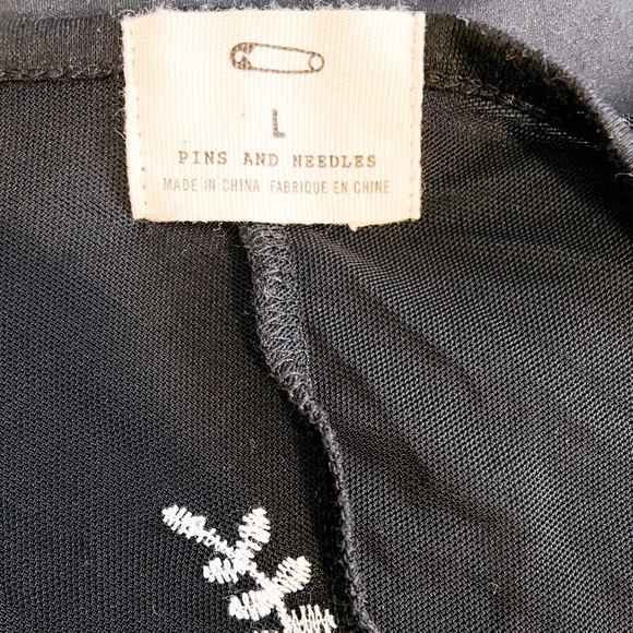 Pins and Needles Embroidered Black and White Sheer‎ Kimono Size L - Picture 9 of 9